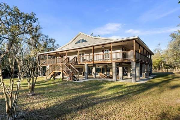 9.2 Acres of Land with Home for Sale in Jasper, Florida