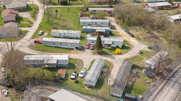 1.34 Acres of Mixed-Use Land for Sale in Hazard, Kentucky