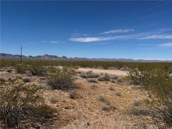 2.28 Acres of Residential Land for Sale in Golden Valley, Arizona