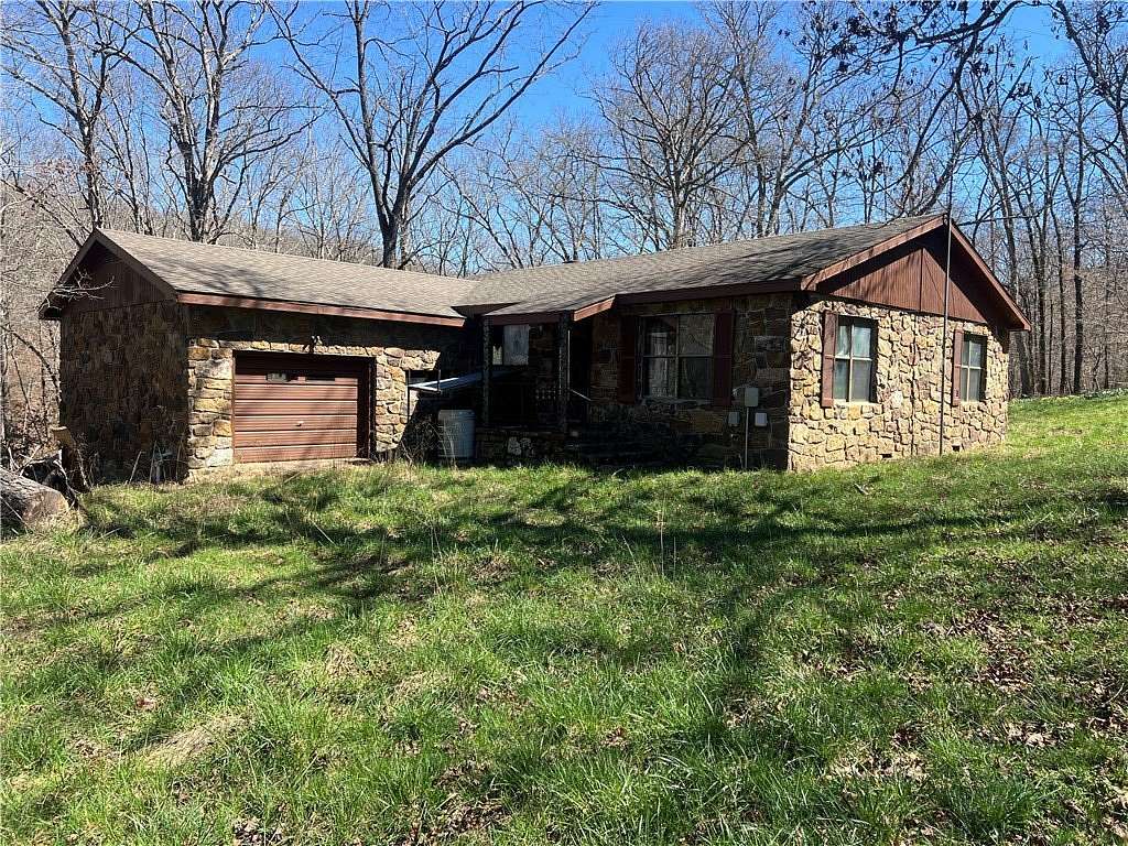80 Acres of Land with Home for Sale in Huntsville, Arkansas