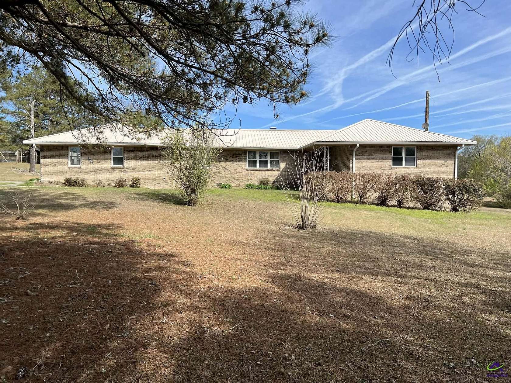 16 Acres of Land with Home for Sale in Crawford, Georgia