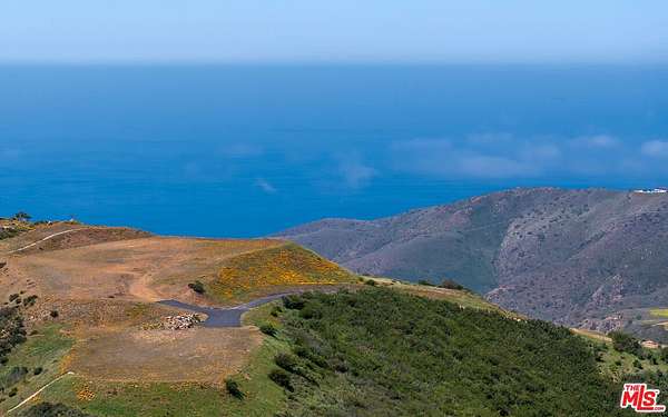 19 Acres of Land for Sale in Malibu, California