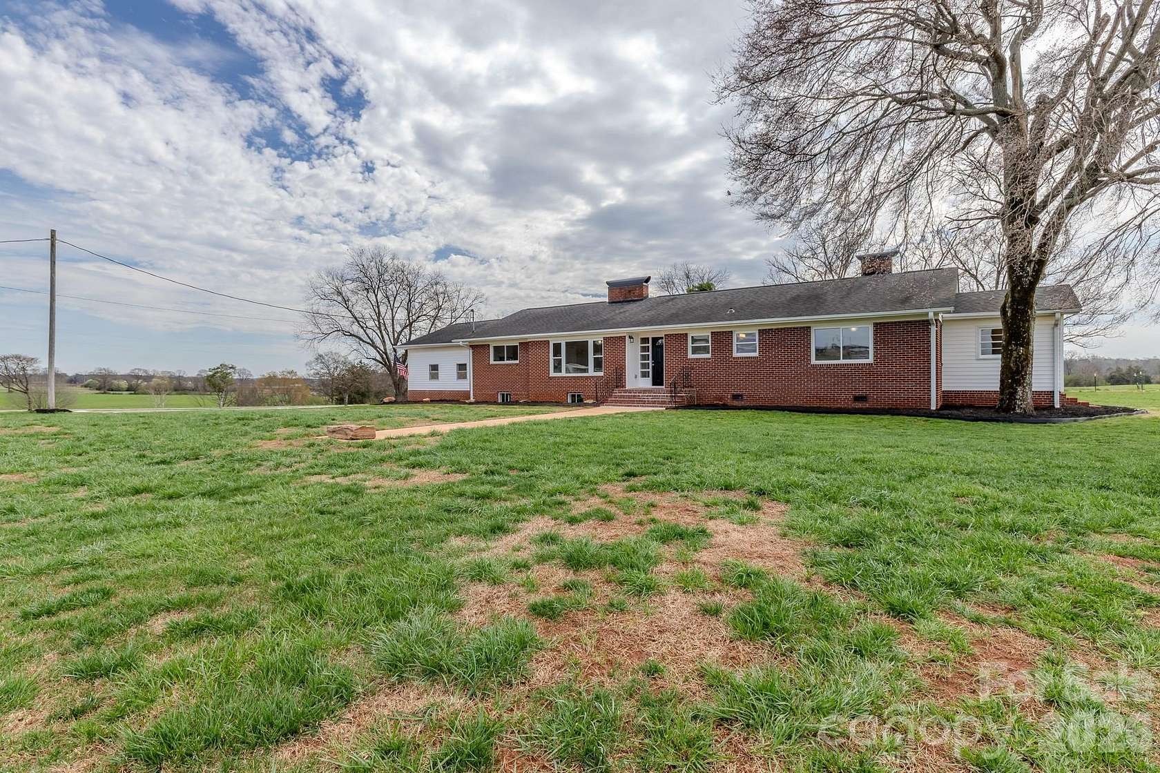 1.87 Acres of Land with Home for Sale in Lincolnton, North Carolina