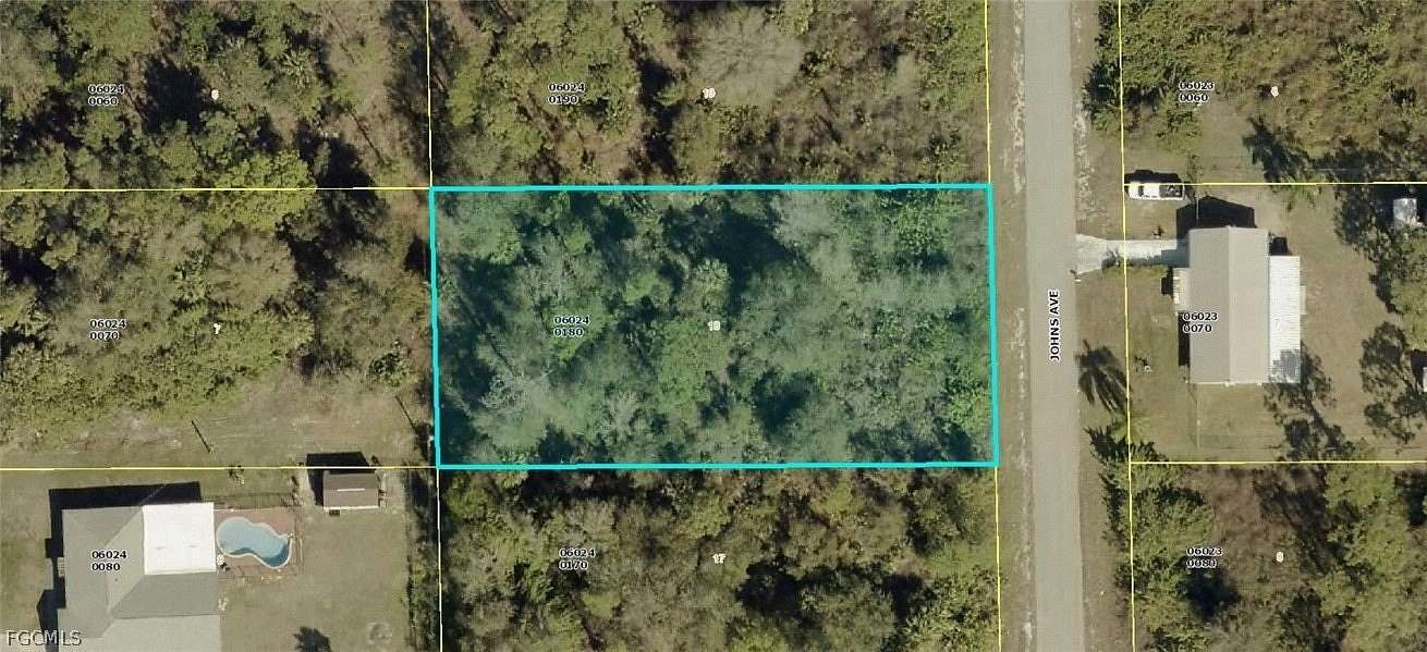 0.5 Acres of Residential Land for Auction in Lehigh Acres, Florida