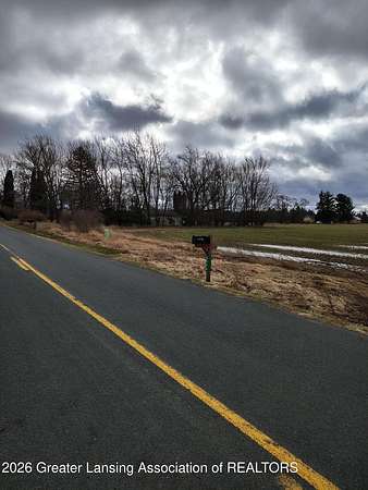 2.5 Acres of Residential Land for Sale in Eaton Rapids, Michigan