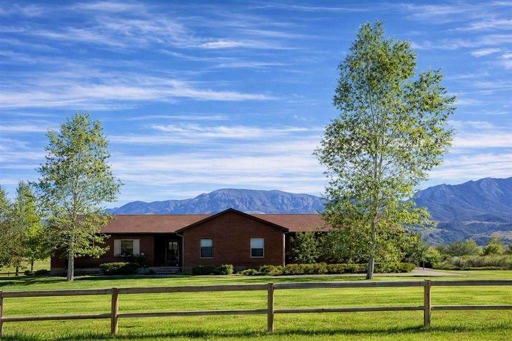 1.67 Acres of Land with Home for Sale in Cody, Wyoming