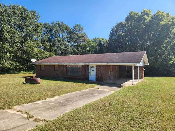 2.5 Acres of Land with Home for Sale in Bradley, Arkansas