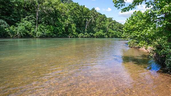 5.36 Acres of Residential Land for Sale in Pottersville, Missouri