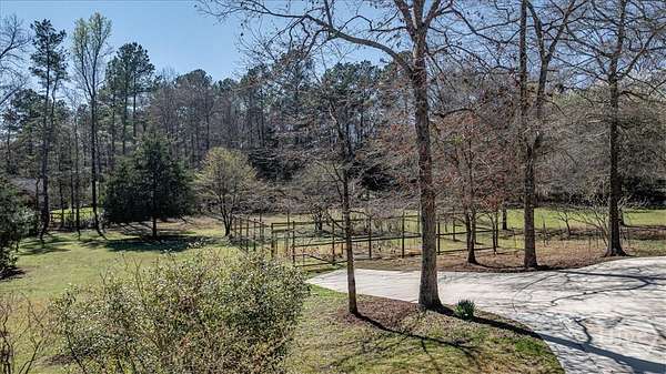 1 Acre of Residential Land for Sale in Athens, Georgia