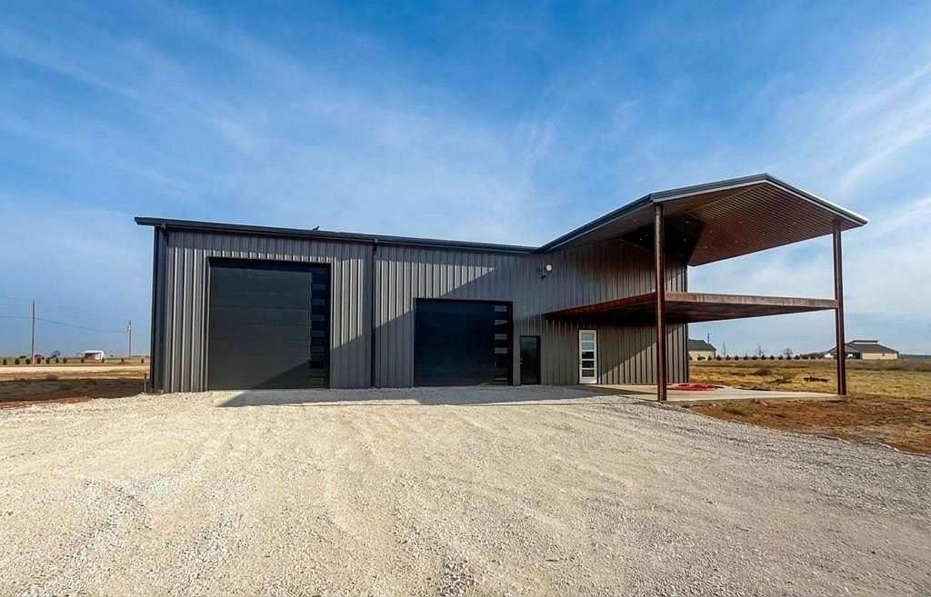 1.75 Acres of Land for Sale in Seminole, Texas