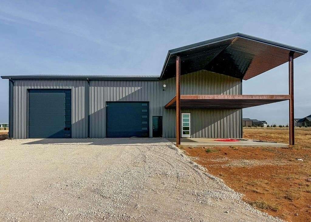 1.75 Acres of Land for Sale in Seminole, Texas
