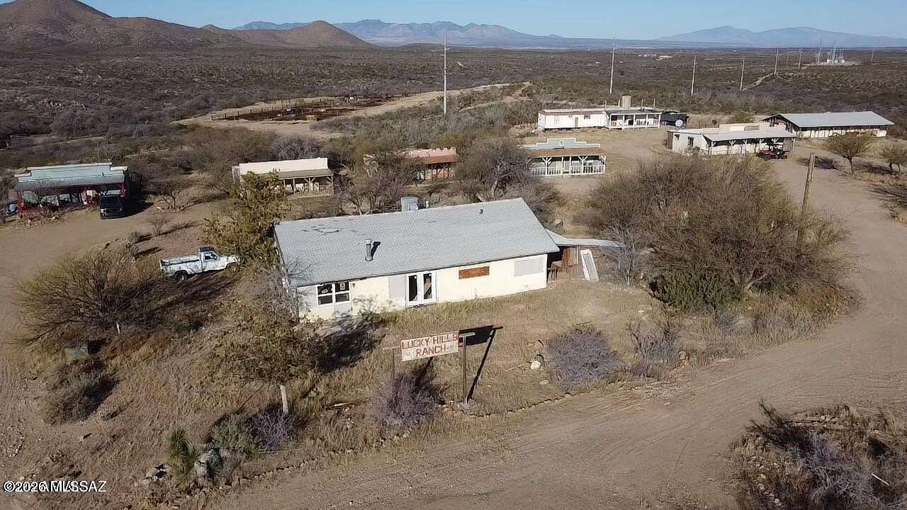 700 Acres of Agricultural Land with Home for Sale in Tombstone, Arizona