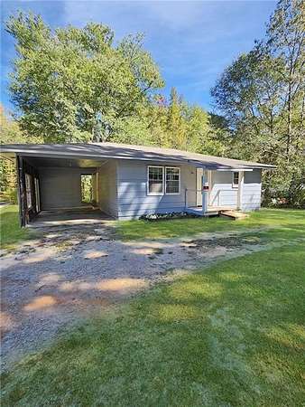 3 Acres of Land with Home for Sale in Covington, Georgia