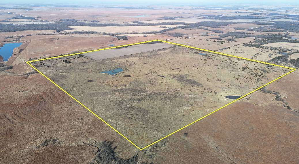 164 Acres of Agricultural Land for Auction in Yates Center, Kansas