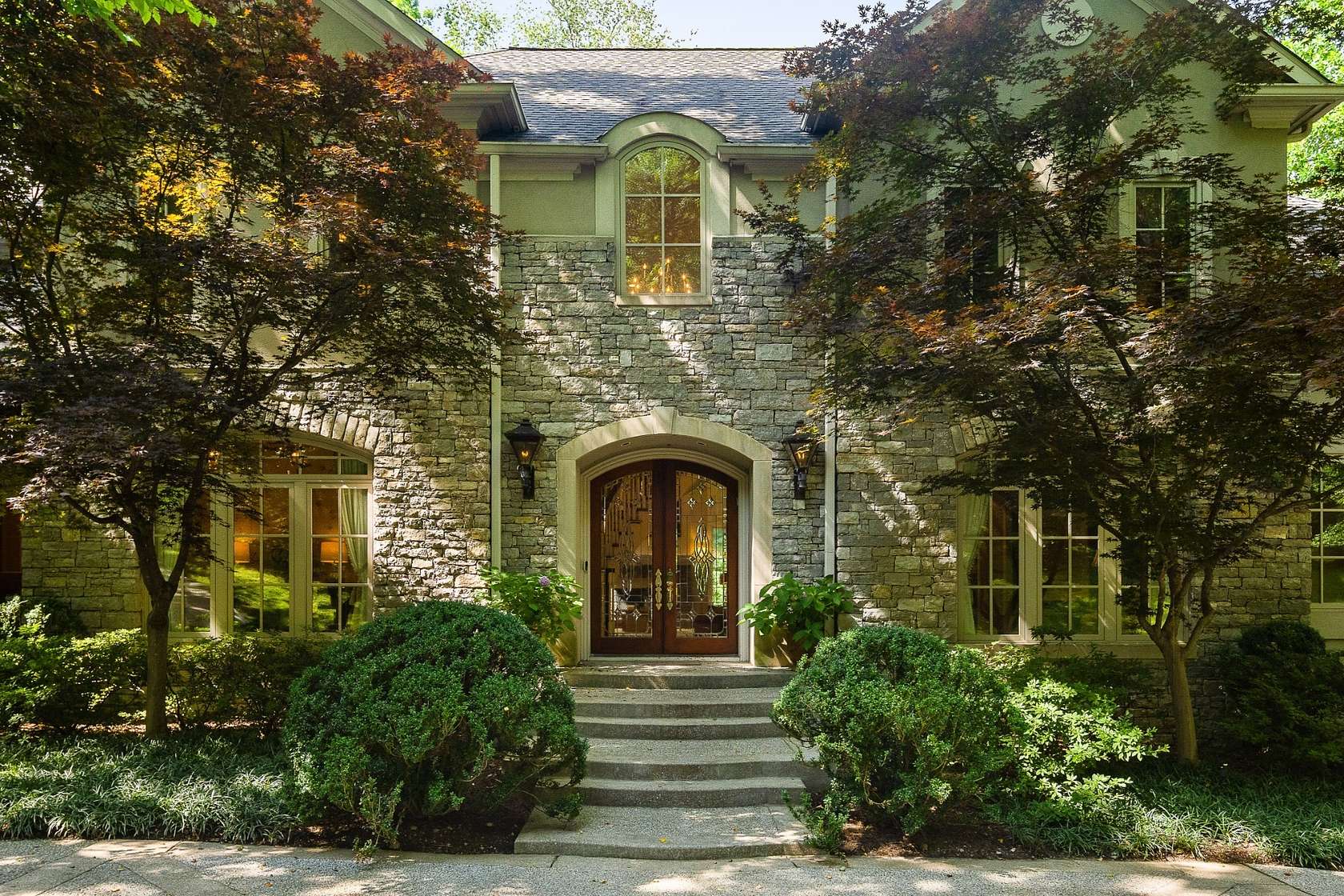 2.14 Acres of Land with Home for Sale in Nashville, Tennessee