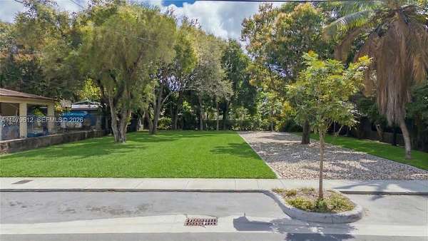 0.18 Acres of Residential Land for Sale in Miami, Florida
