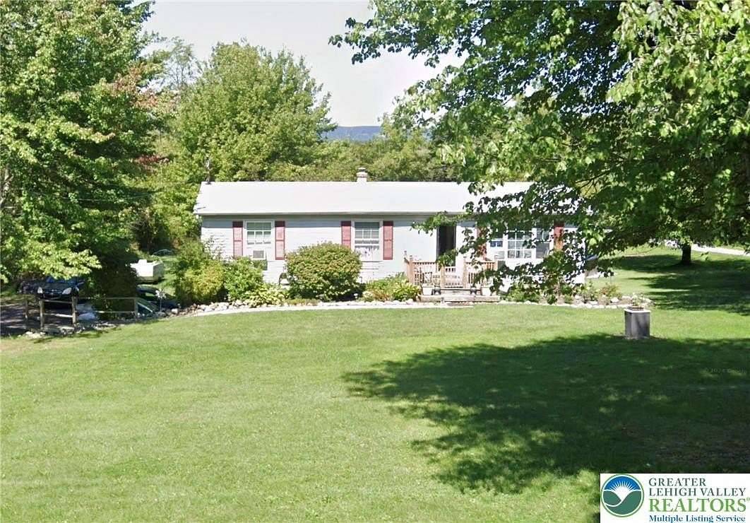 1.55 Acres of Land with Home for Sale in Bangor, Pennsylvania