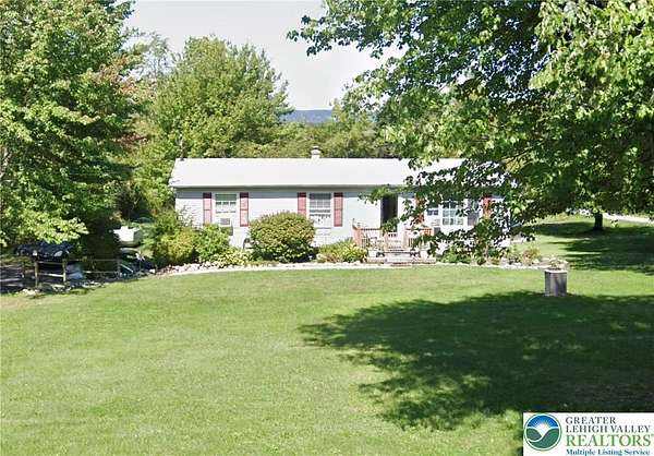 1.55 Acres of Land with Home for Sale in Bangor, Pennsylvania