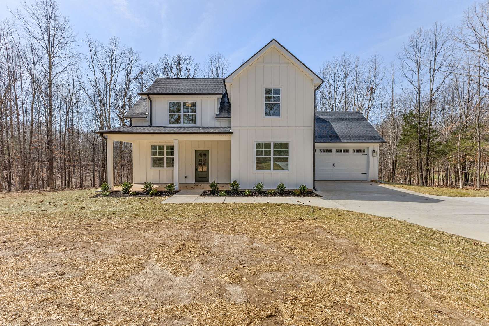 1.5 Acres of Land with Home for Sale in Dickson, Tennessee