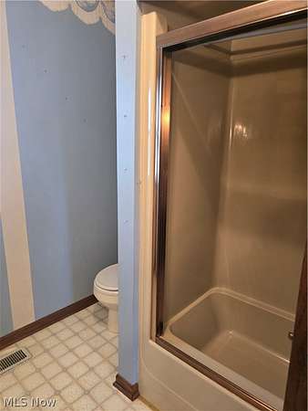 10.4 Acres of Land with Home for Sale in Medina, Ohio