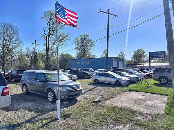 0.85 Acres of Commercial Land for Sale in Baton Rouge, Louisiana