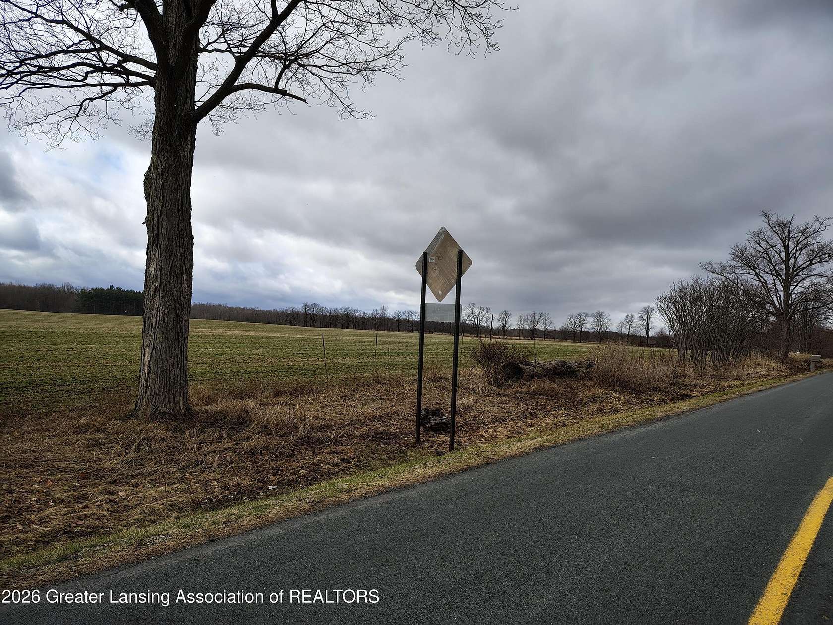 2.5 Acres of Residential Land for Sale in Eaton Rapids, Michigan