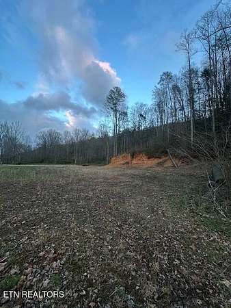 24 Acres of Land for Sale in Oliver Springs, Tennessee