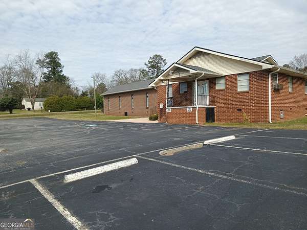 2.83 Acres of Improved Commercial Land for Sale in Griffin, Georgia