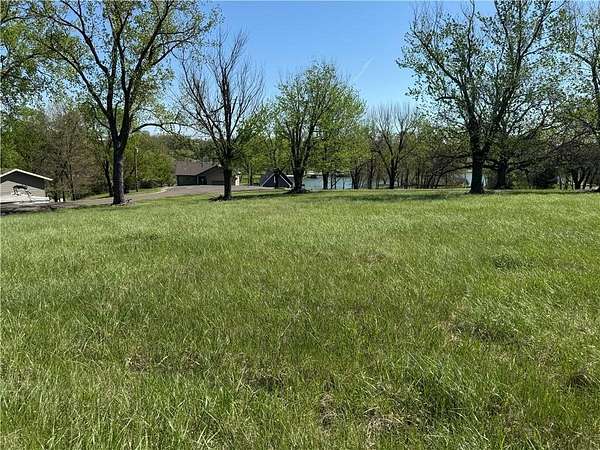0.49 Acres of Residential Land for Sale in Gallatin, Missouri