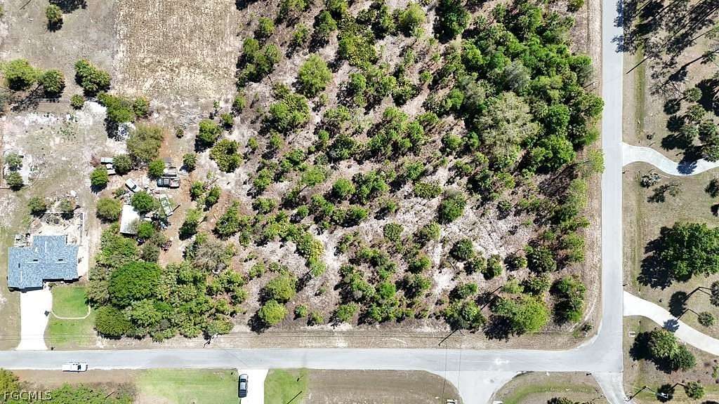 0.5 Acres of Residential Land for Sale in Lehigh Acres, Florida