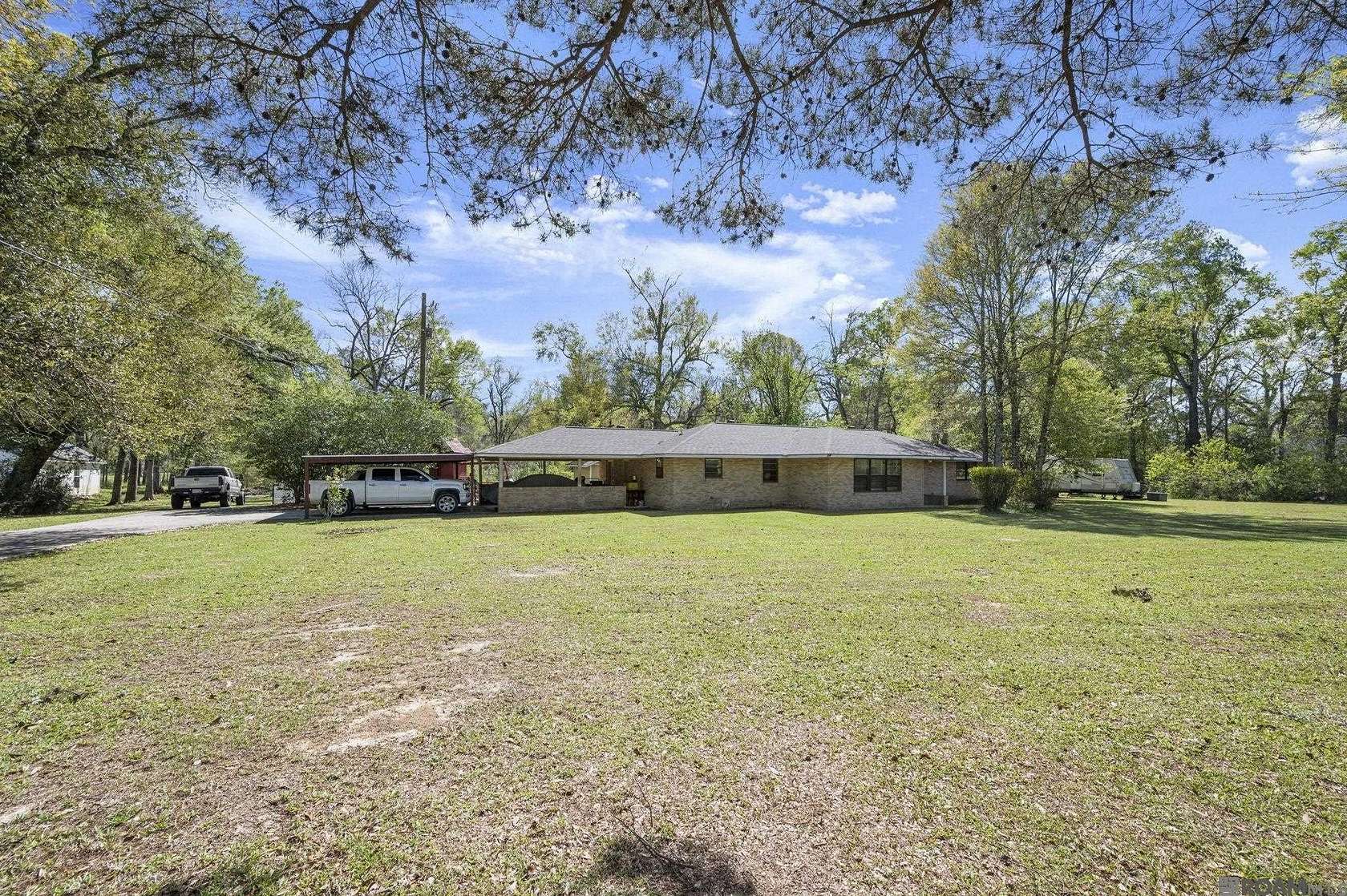 2 Acres of Land with Home for Sale in Gonzales, Louisiana