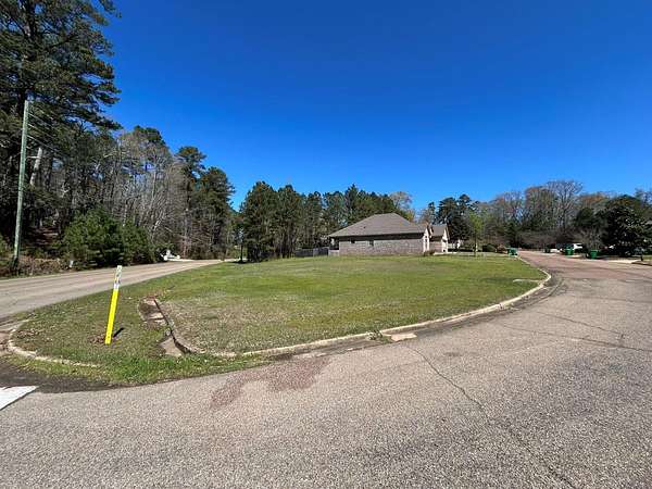 0.34 Acres of Residential Land for Sale in Columbus, Mississippi