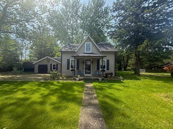 4 Acres of Land with Home for Sale in Goshen Township, Ohio