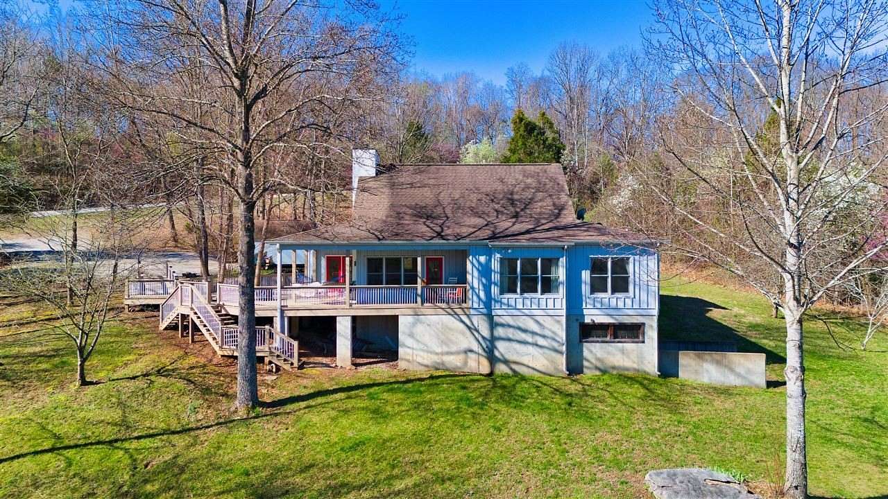 5 Acres of Land with Home for Sale in Rockfield, Kentucky