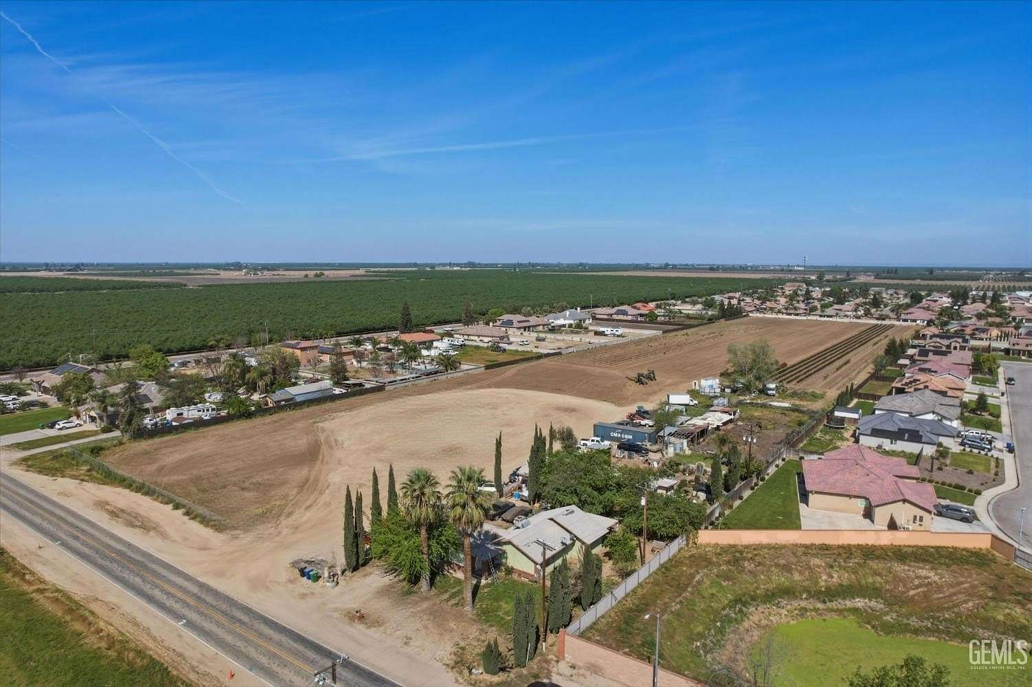 9.54 Acres of Land with Home for Sale in Shafter, California