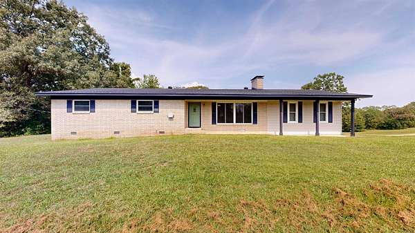 5 Acres of Land with Home for Sale in Bismarck, Arkansas