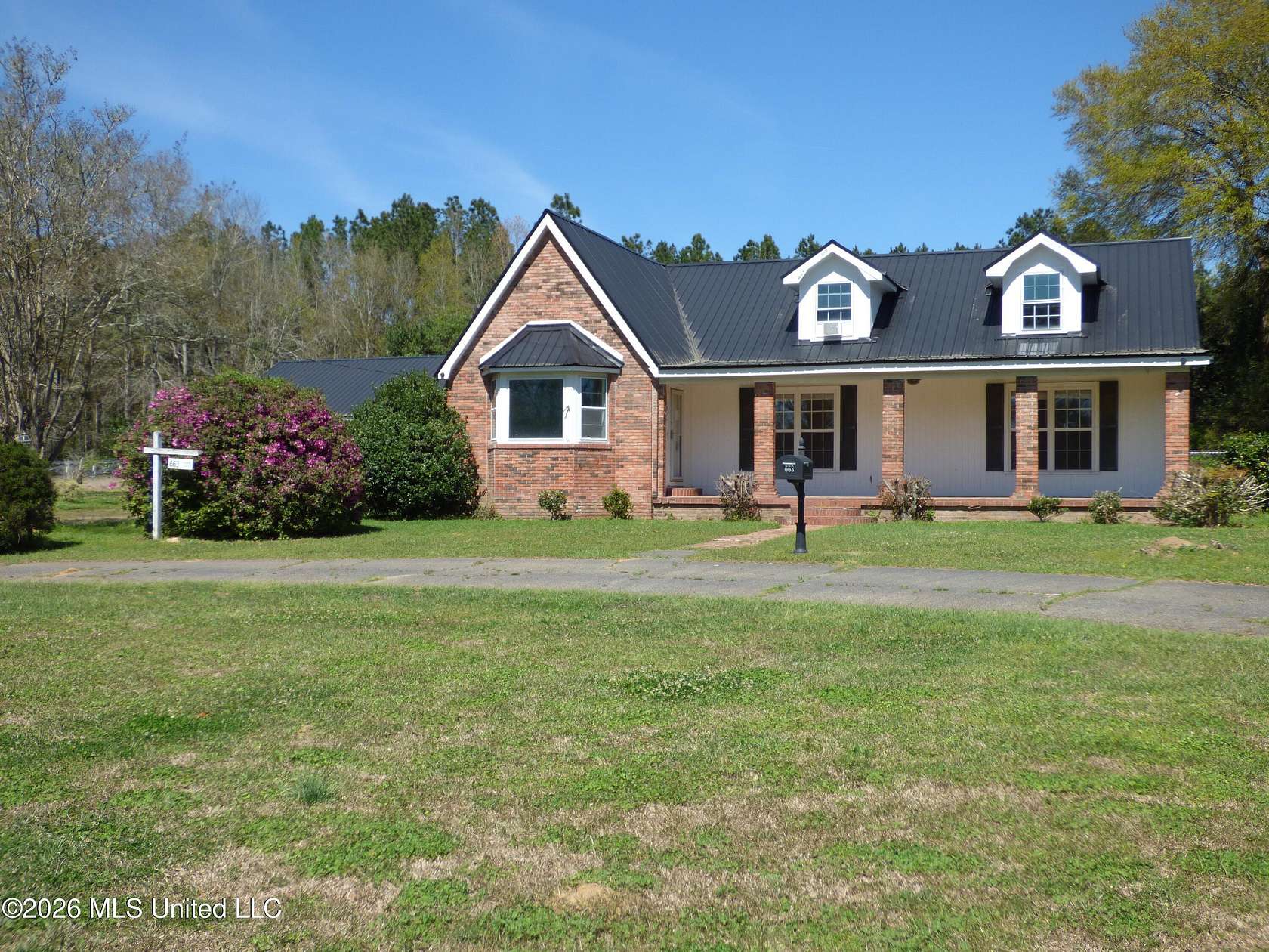 17.5 Acres of Land with Home for Sale in Centreville, Mississippi