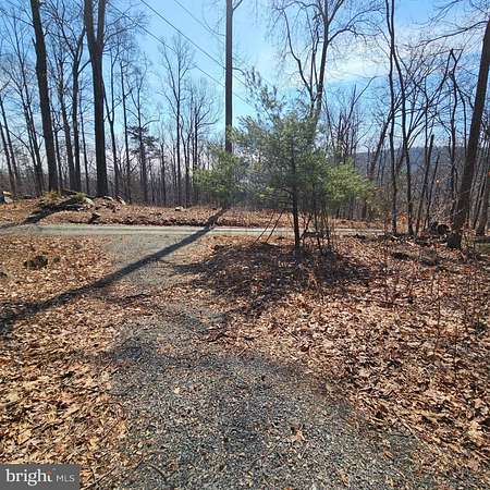 32 Acres of Recreational Land for Sale in Stanardsville, Virginia