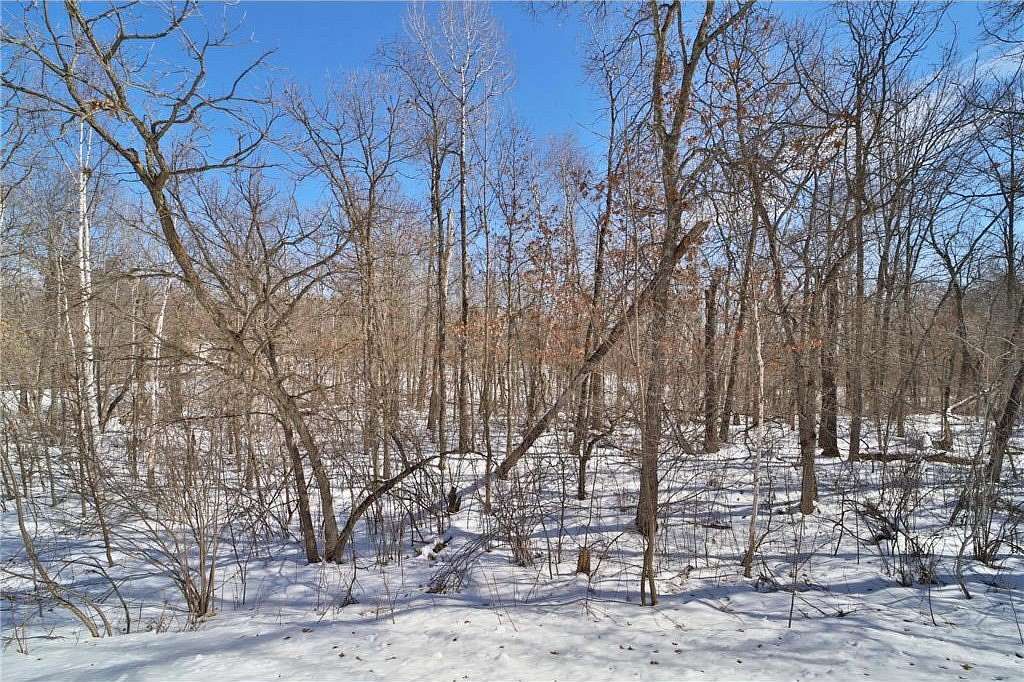 1 Acre of Residential Land for Sale in Breezy Point, Minnesota