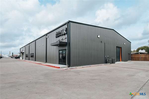 2.24 Acres of Commercial Land for Lease in Victoria, Texas