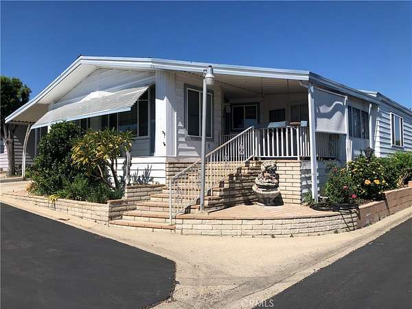 2 Acres of Land with Home for Sale in Lake Forest, California