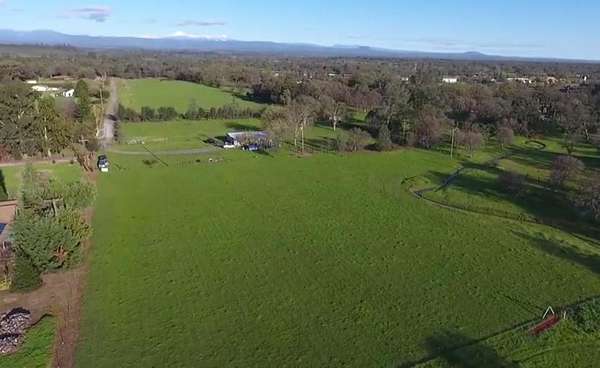 2.73 Acres of Residential Land for Sale in Palo Cedro, California