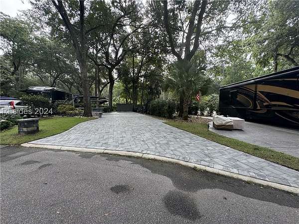 Land for Sale in Hilton Head Island, South Carolina