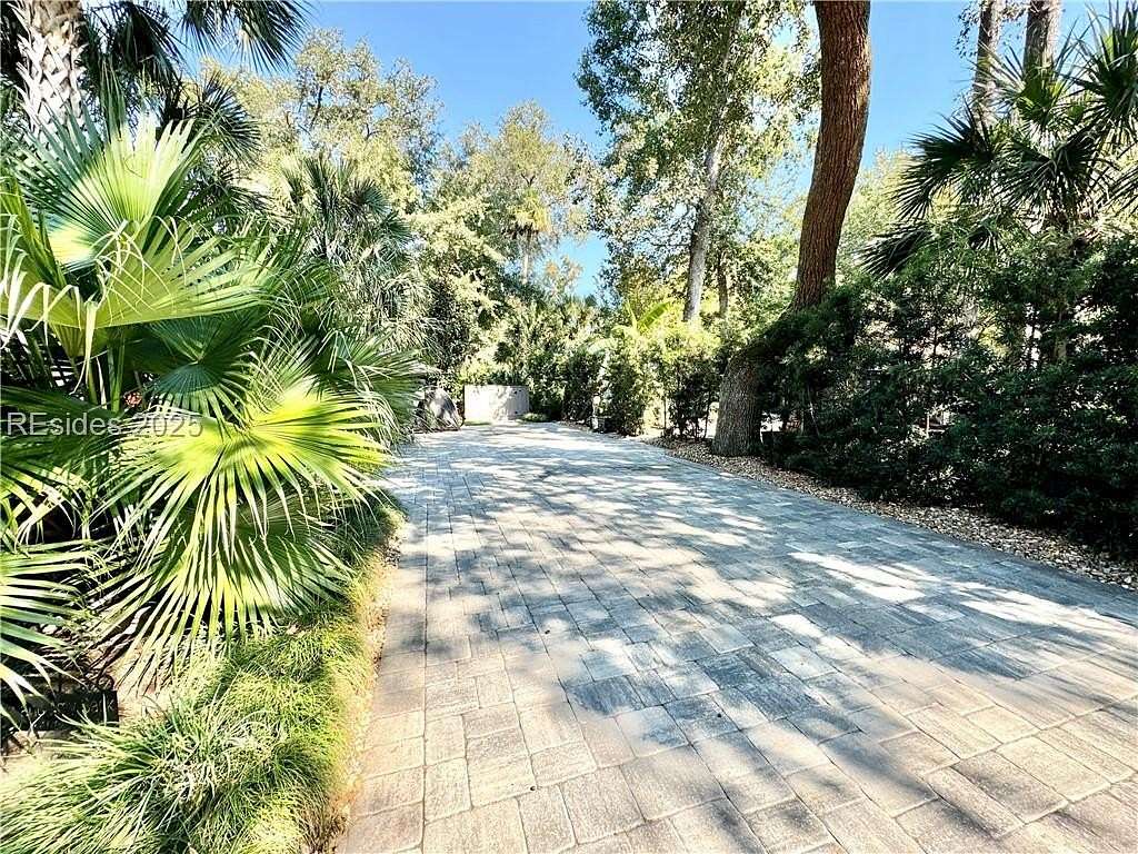 Residential Land for Sale in Hilton Head Island, South Carolina