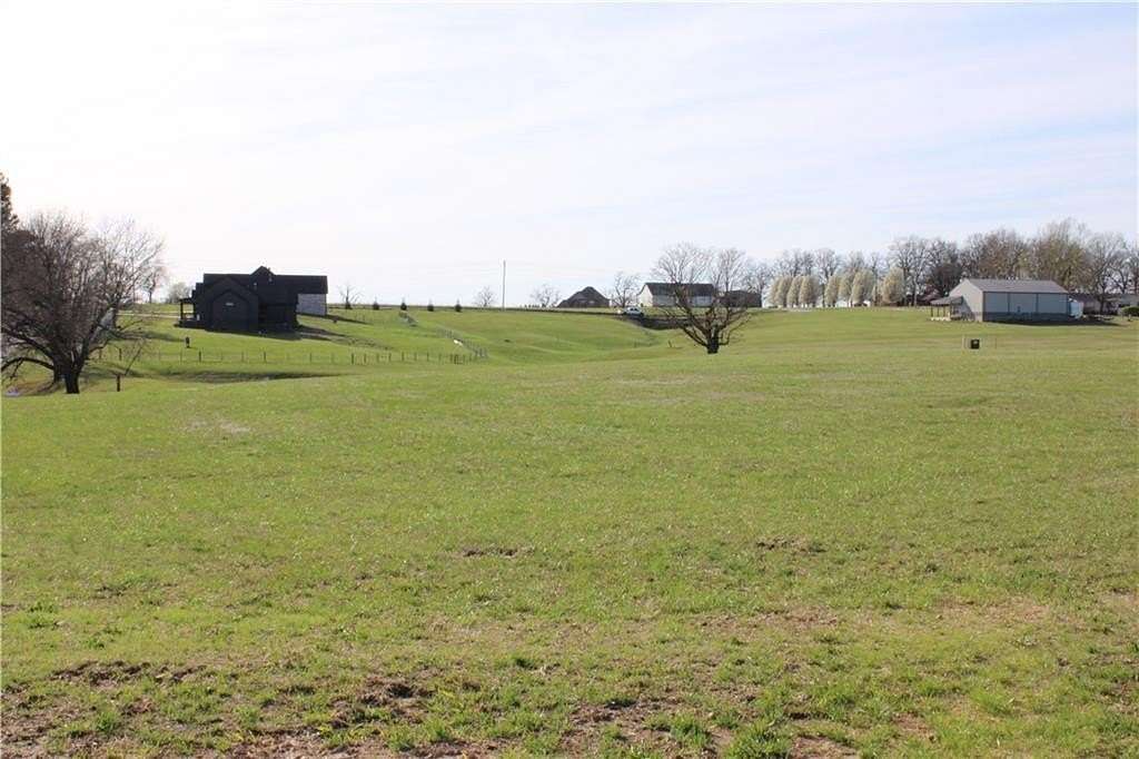 2 Acres of Residential Land for Sale in Tontitown, Arkansas