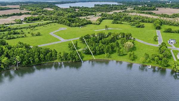 0.95 Acres of Residential Land for Sale in Annandale, Minnesota