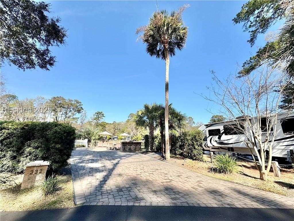 Land for Sale in Hilton Head Island, South Carolina
