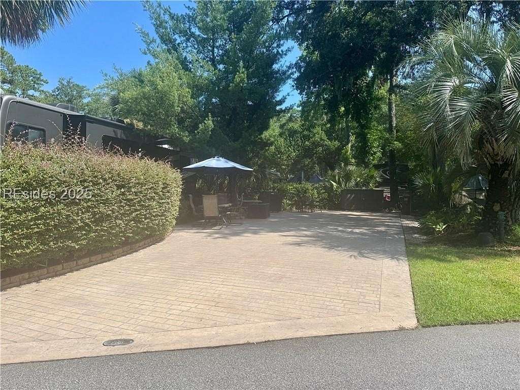 Residential Land for Sale in Hilton Head Island, South Carolina