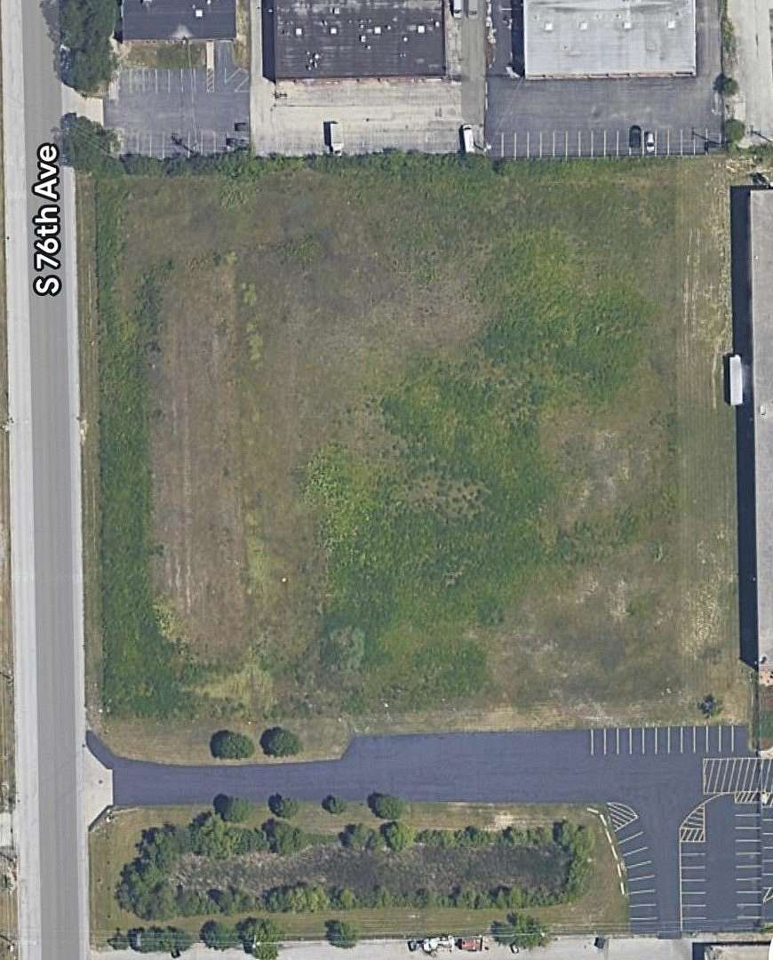 4.2 Acres of Commercial Land for Sale in Bridgeview, Illinois