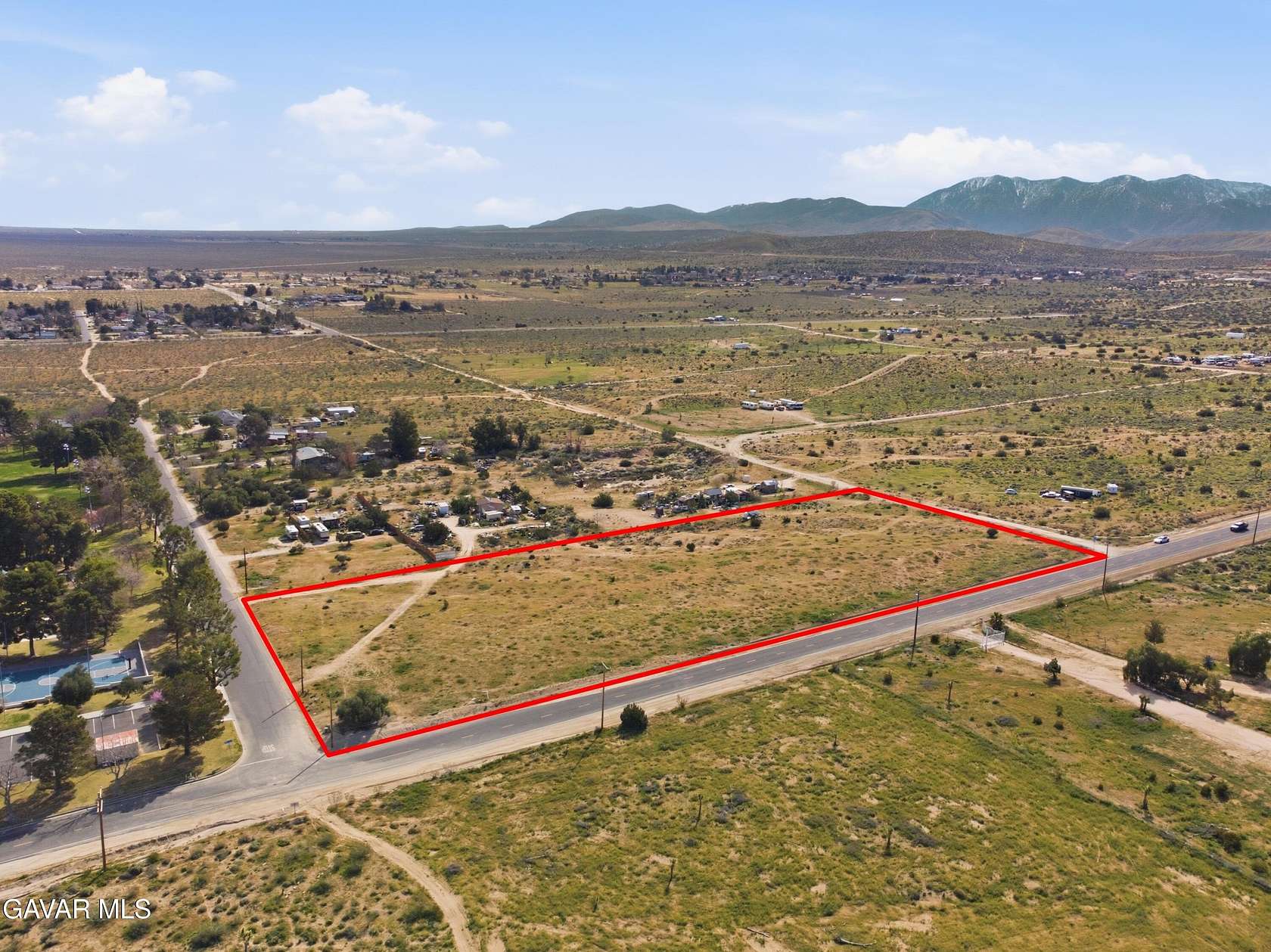 Residential Land for Sale in Pearblossom, California